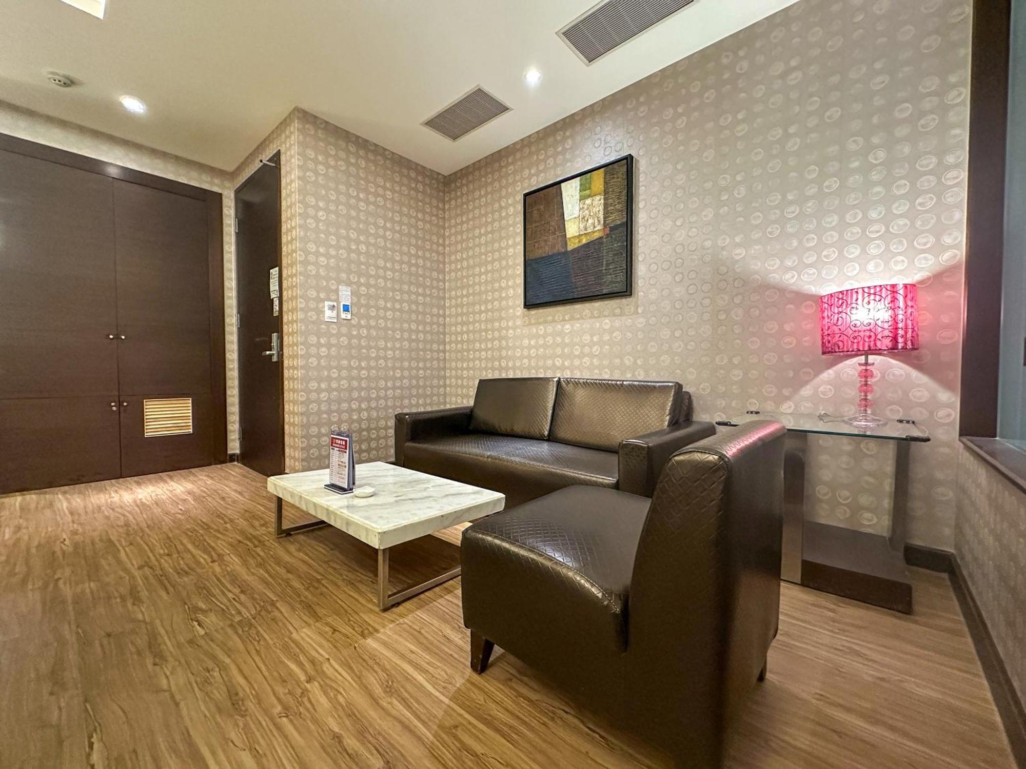 Norway Forest Tamsui Motel Exterior photo