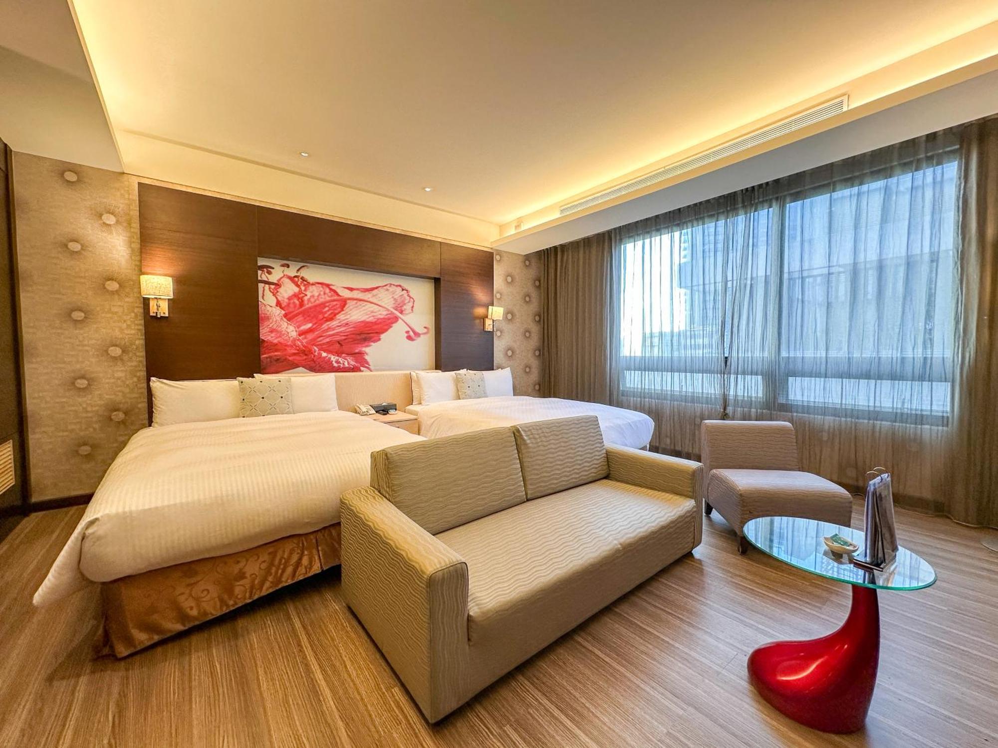 Norway Forest Tamsui Motel Exterior photo